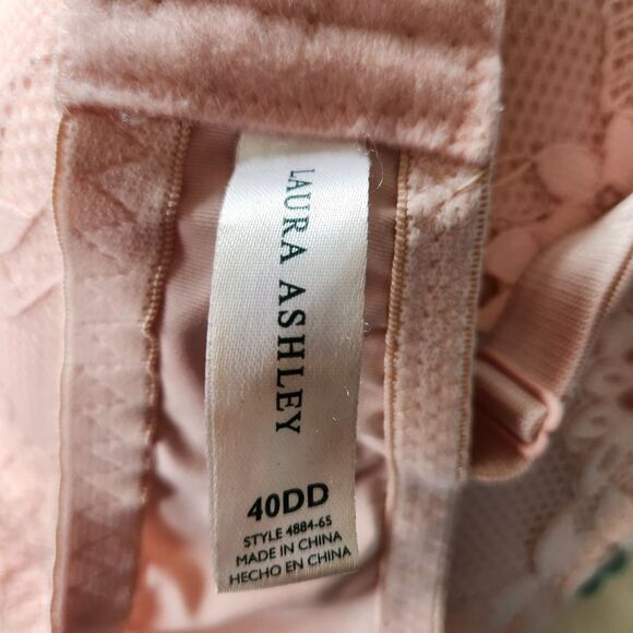 LAURA ASHLEY Pink Lace Bra 40DD  Full Coverage Padded Straps Underwire - Picture 6 of 6